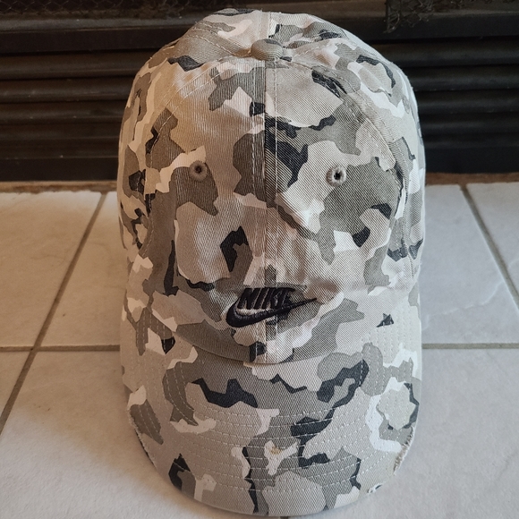 Nike Camo Baseball Cap/Hat